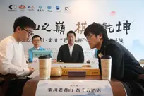 LPL夏季赛季后赛：TES对阵BLG首发阵容揭晓，中单对决引爆英雄联盟赛事焦点